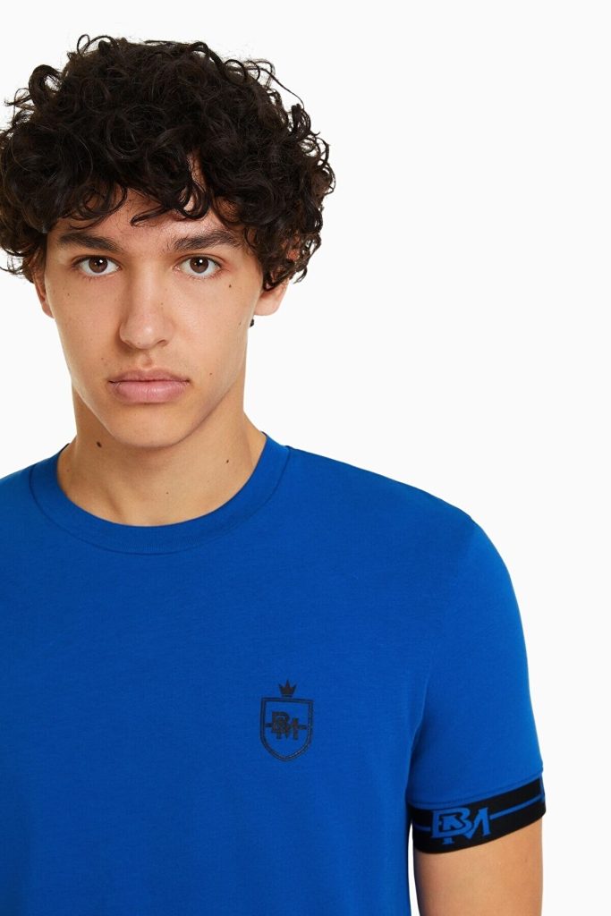 تیشرت فیت Muscle Fit T-shirt اورجینال برشکا Bershka بوفه