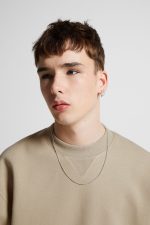 دورس یقه گرد بژ مردانه برند برشکا Bershka بوفه