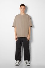 تی شرت اور سایز سفید اورجینال برشکا Bershka بوفه