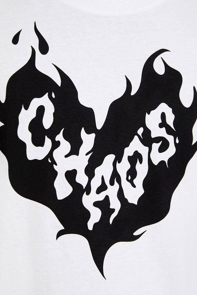 تی شرت باکسی طرح دار مردانه اصل برند برشکا Bershka بوفه